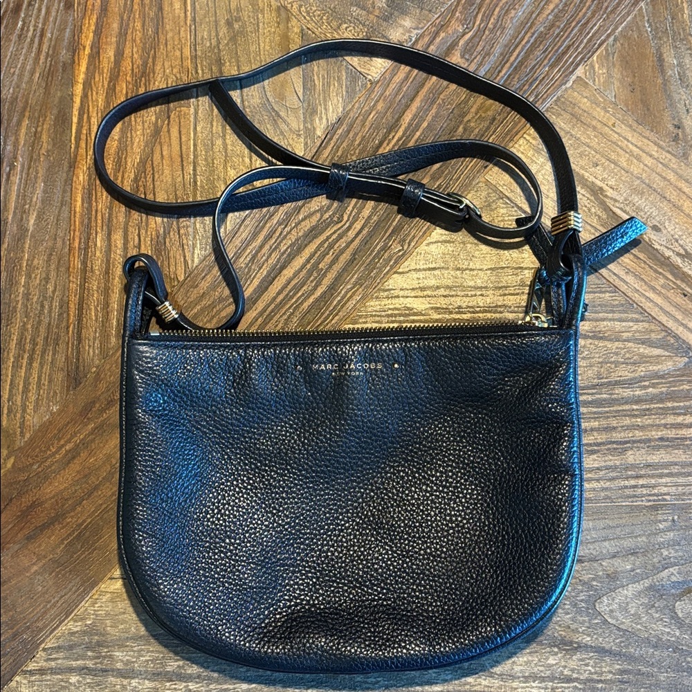 Marc Jacobs Black Pebbled Leather Crossbody